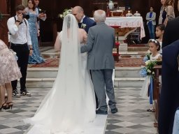 La Cerimonia Vista Dagli Amici